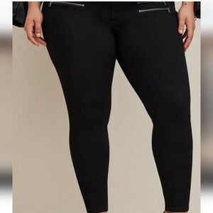 Torrid 16R jeggings black